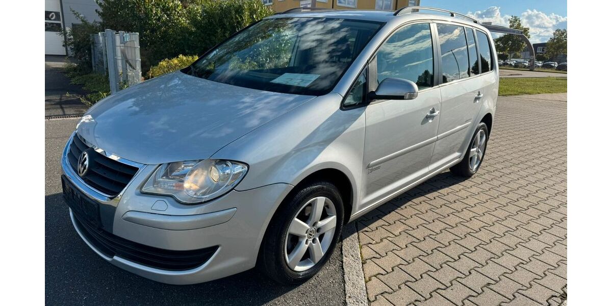 VW Touran 125.000 km 7.950 &euro; Fürth 90763