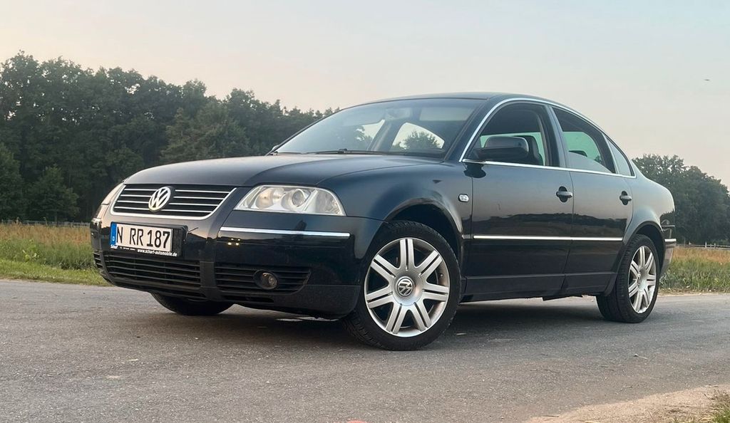 VW Passat 147.091 km 2.950 &euro; Nürnberg 90451