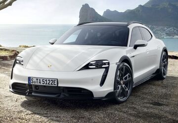 Porsche Taycan 38.000 km 88.990 &euro; Nürnberg 90425