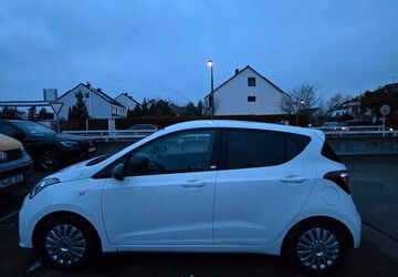 Hyundai i10 28.500 km 10.480 &euro; Nürnberg 90455