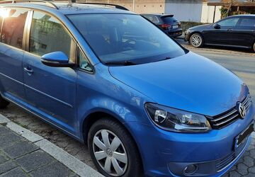 VW Touran 162.130 km 5.900 &euro; Nürnberg 90425