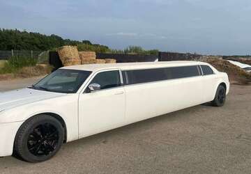 Chrysler 300C 124.000 km 25.000 &euro; Nürnberg 90441