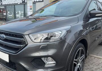 Ford Kuga 60.452 km 17.990 &euro; Nürnberg 90431