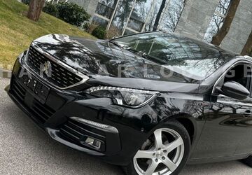 Peugeot 308 148.000 km 10.490 &euro; Nürnberg 90431