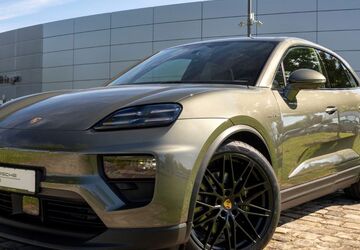 Porsche Macan 2.200 km 96.990 &euro; Nürnberg 90425