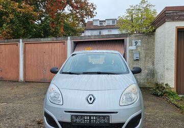 Renault Twingo 102.000 km 2.980 &euro; Schwabach 91126