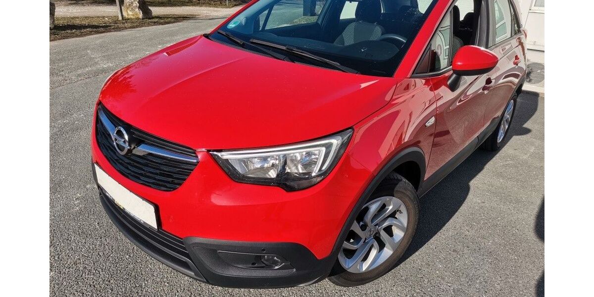 Opel Crossland (X) 93.250 km 8.599 &euro; Fürth 90762