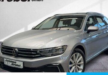 VW Passat Variant 7.368 km 32.990 &euro; Schnaittach 91220