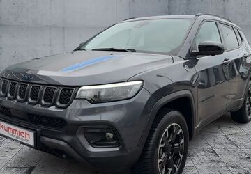 Jeep Compass 36.948 km 28.930 &euro; Fürth 90763