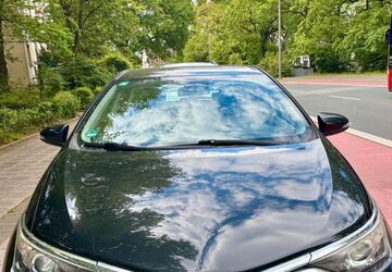 Toyota Auris 164.195 km 7.900 &euro; Nürnberg 90491