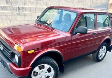 Lada Taiga 48.000 km 11.550 &euro; Nürnberg 90427