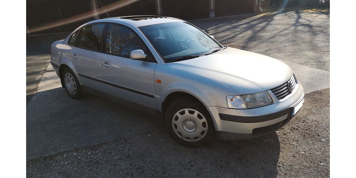 VW Passat 155.500 km 1.390 &euro; Nürnberg 90482