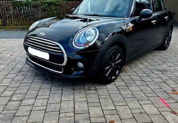 Mini ONE 121.269 km 8.499 &euro; Zirndorf 90513