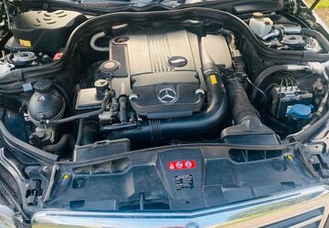 Mercedes-Benz E 200 178.000 km 12.000 &euro; Nürnberg 90451