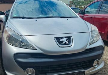 Peugeot 207 140.000 km 3.480 &euro; Schwabach 91126