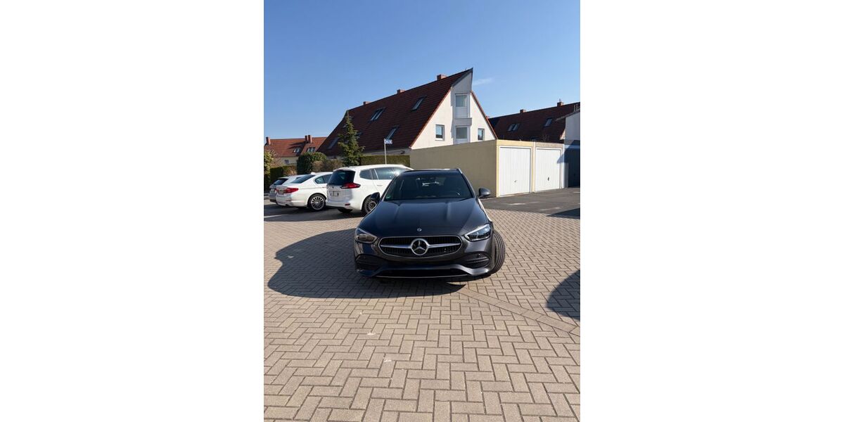 Mercedes-Benz 220 20.000 km 38.900 &euro; Nürnberg 90482