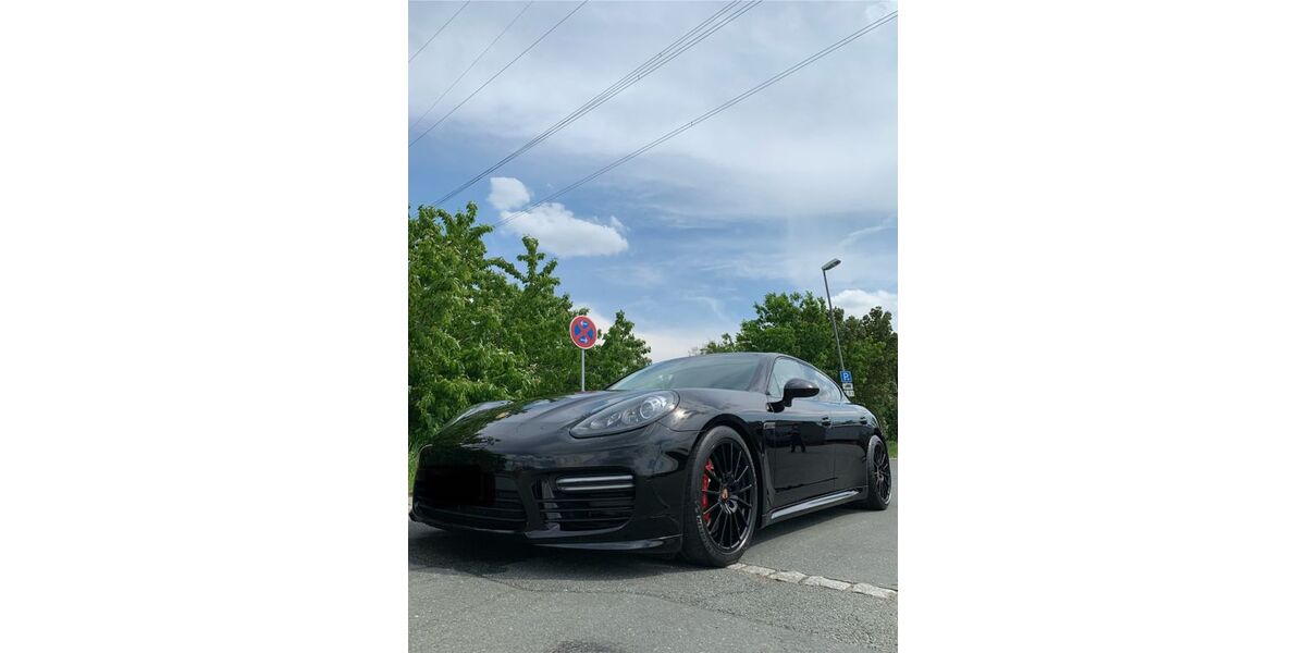 Porsche Panamera 130.000 km 42.450 &euro; Fürth 90766