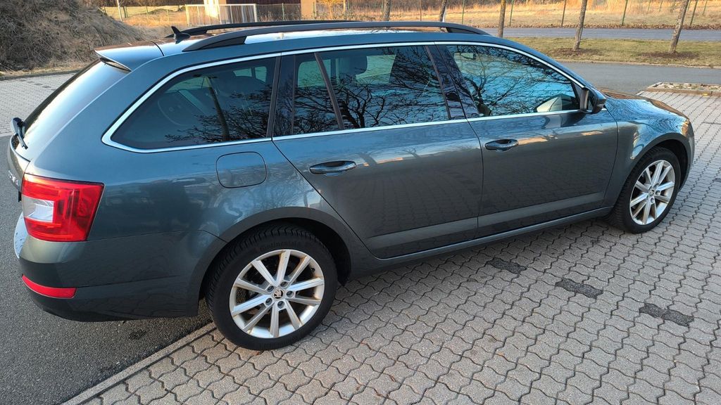 Skoda Octavia 322.900 km 5.250 &euro; Altdorf bei Nürnberg 90518