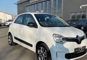 Renault Twingo 24.527 km 10.977 &euro; Fürth 90763