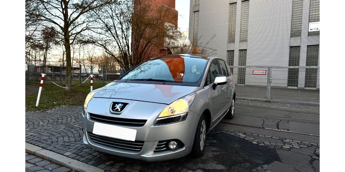 Peugeot 5008 270.000 km 3.600 &euro; Nürnberg 90461
