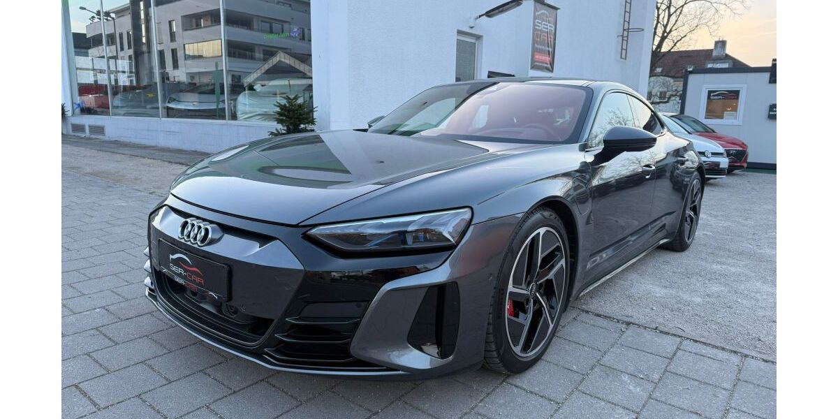 Audi RS e-tron GT 40.000 km 56.900 &euro; Roth 91154