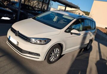 VW Touran 152.000 km 14.999 &euro; Nürnberg 90455