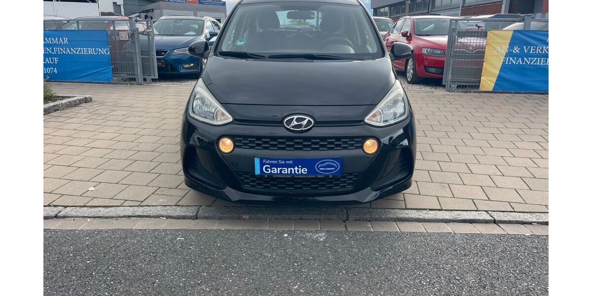 Hyundai i10 36.570 km 7.499 &euro; Fürth 90763