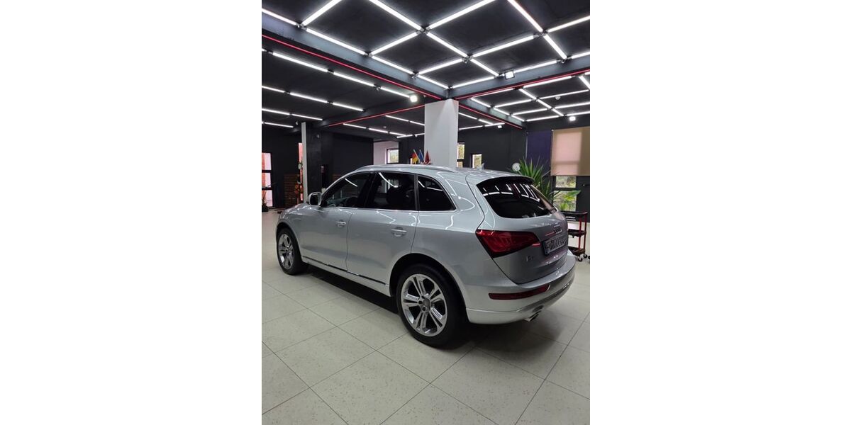 Audi Q5 216.860 km 18.900 &euro; Zirndorf 90513