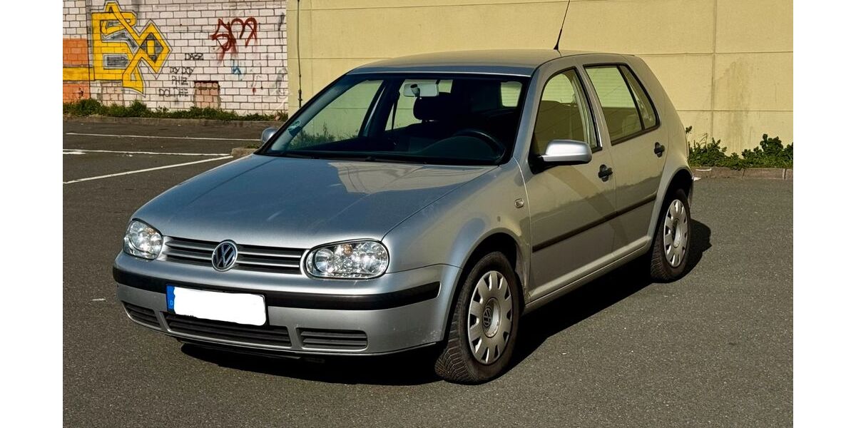 VW Golf 126.999 km 1.499 &euro; Fürth 90763