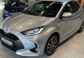 Toyota Yaris 26.800 km 17.980 &euro; Forchheim 91301