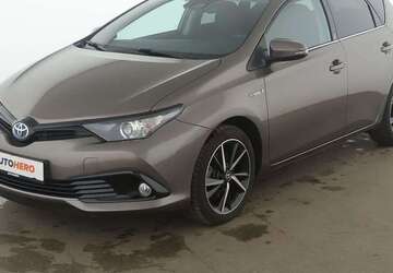 Toyota Auris 62.674 km 16.830 &euro; Nürnberg 90441