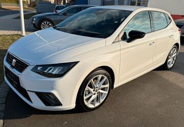 Seat Ibiza 31.700 km 18.900 &euro; Berg b. Neumarkt i.d.OPf 92348