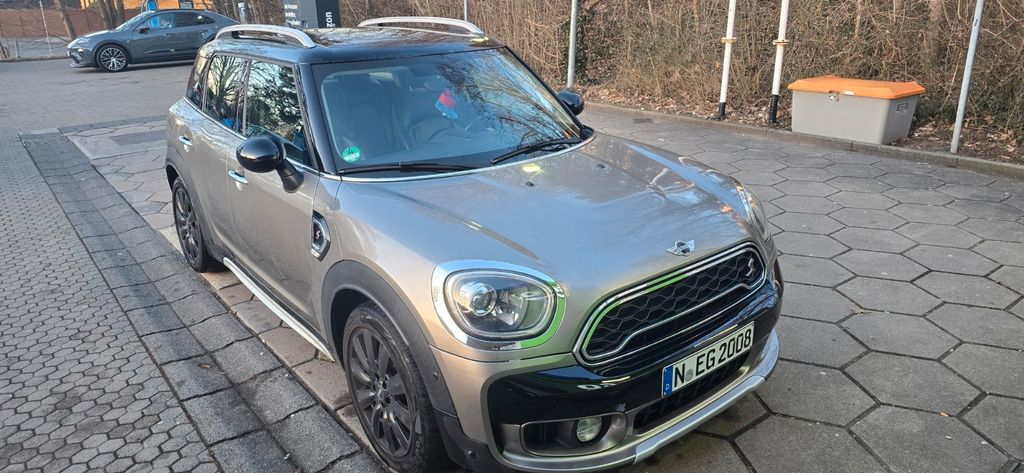 Mini Countryman S (Cooper) 92.600 km 19.300 &euro; nürnberg 90473