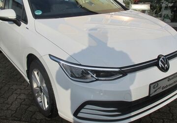 VW Golf 87.920 km 18.330 &euro; Erlangen 91052