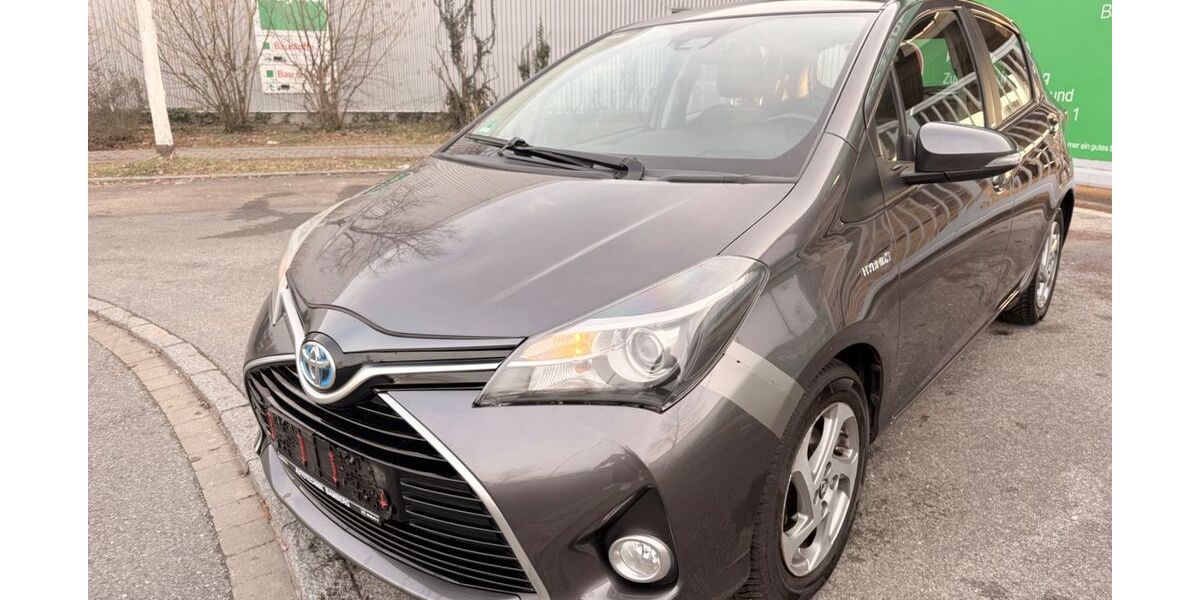Toyota Yaris 114.000 km 99.999 &euro; Fürth 90763
