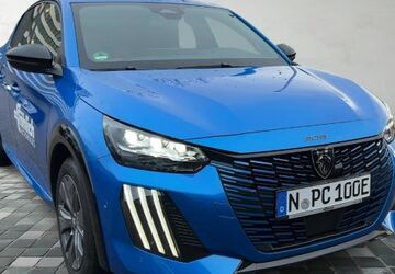 Peugeot 208 2.000 km 37.690 &euro; Nürnberg OT Schweinau 90439