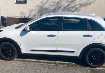 Kia Niro 89.000 km 17.900 &euro; Nürnberg 90427