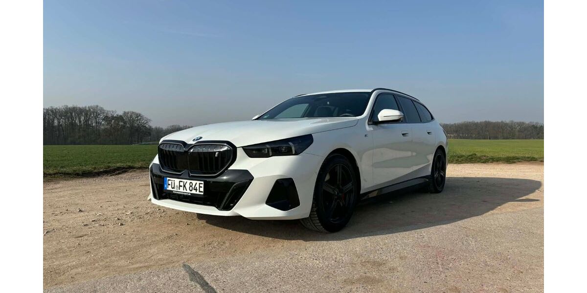 BMW i5 22.275 km 63.307 &euro; Nürnberg 90431