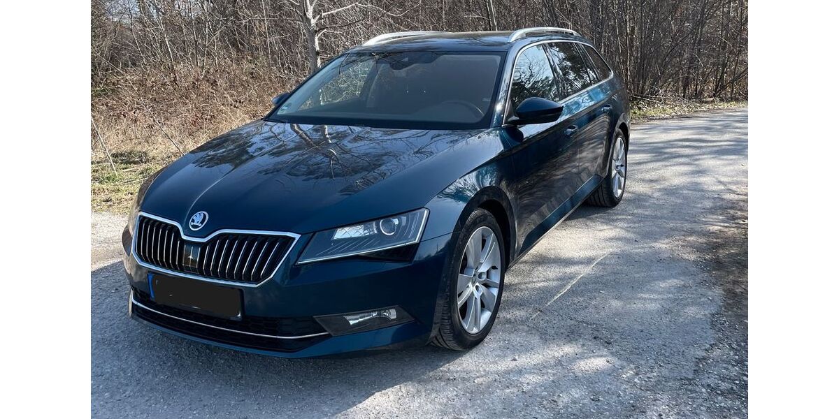 Skoda Superb 187.000 km 18.000 &euro; Nürnberg 90469