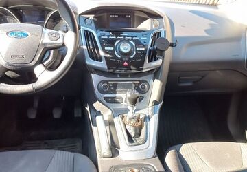 Ford Focus 130.000 km 5.999 &euro; Oberasbach 90522