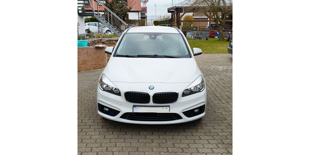 BMW 218 Active Tourer 93.000 km 10.999 &euro; Wilhermsdorf 91452