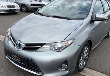 Toyota Auris 129.611 km 8.299 &euro; Fürth 90763