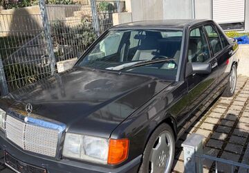 Mercedes-Benz 190 116.000 km 10.990 &euro; Forchheim 91301