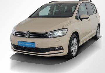 VW Touran 104.450 km 26.894 &euro; Nürnberg 90441