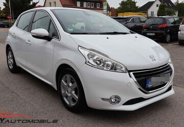 Peugeot 208 103.000 km 8.990 &euro; Fürth 90765