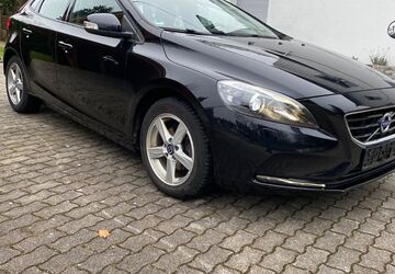 Volvo V40 88.000 km 11.990 &euro; Nürnberg 90431