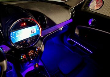 Mini Countryman SE (Cooper) 149.987 km 16.999 &euro; Leinburg bei Nürnberg 91227