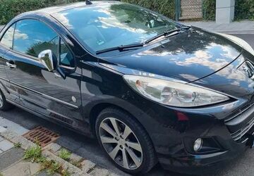 Peugeot 207 160.000 km 4.100 &euro; Altdorf 90518