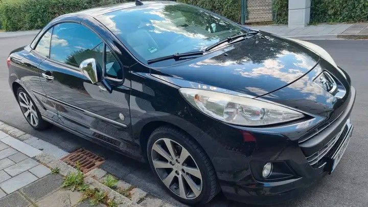 Peugeot 207 160.000 km 4.100 &euro; Altdorf 90518
