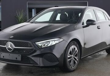 Mercedes-Benz A 180 20.000 km 28.859 &euro; Altdorf 90518